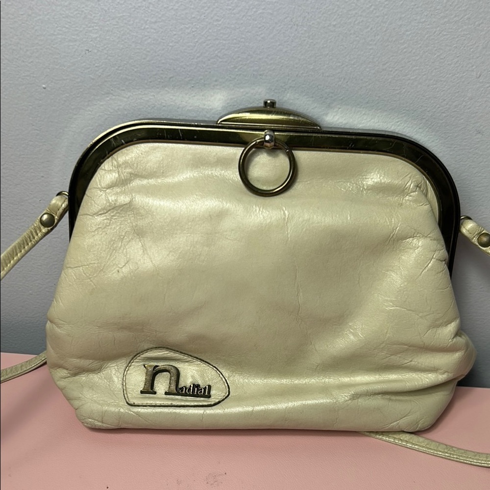 Nadial Cream Kiss Lock Crossbody Bag Vintage